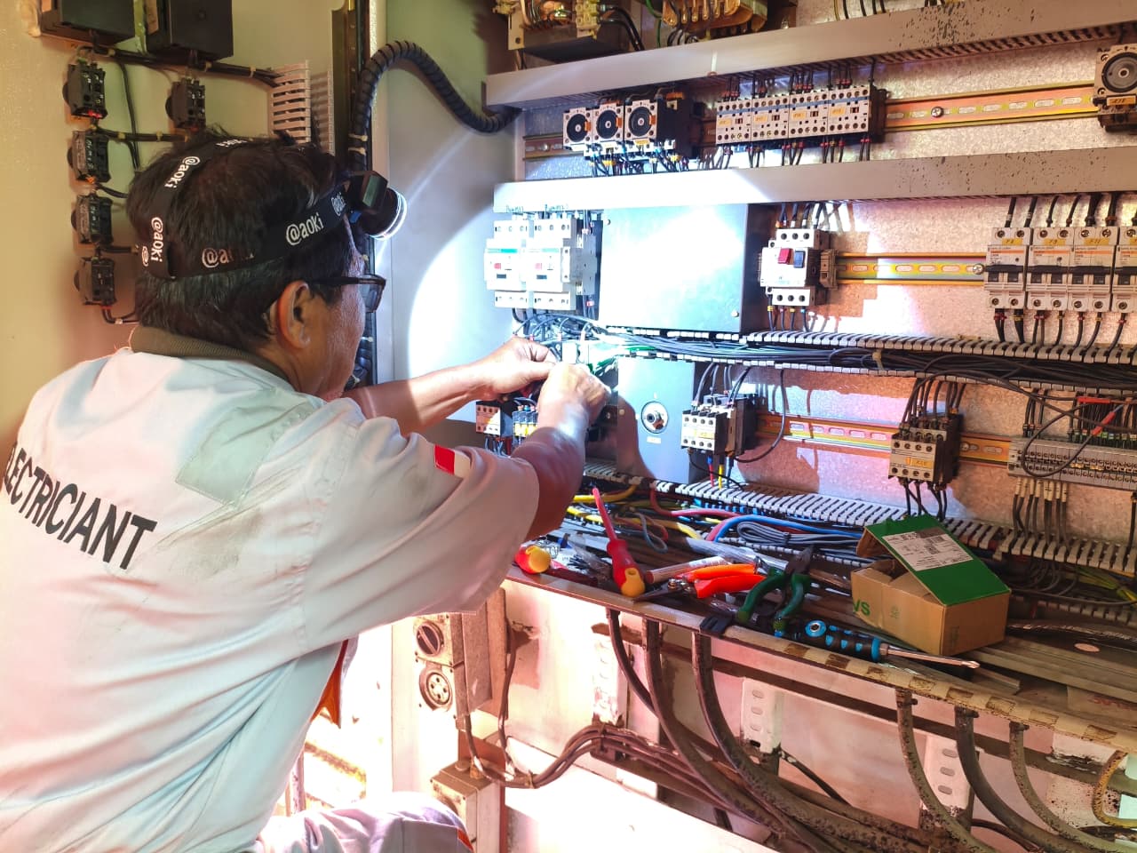 Dokumentasi ELECTRICAL