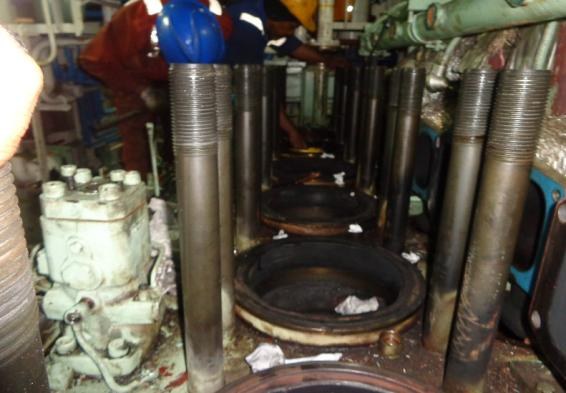 Overhaul Main Engine
