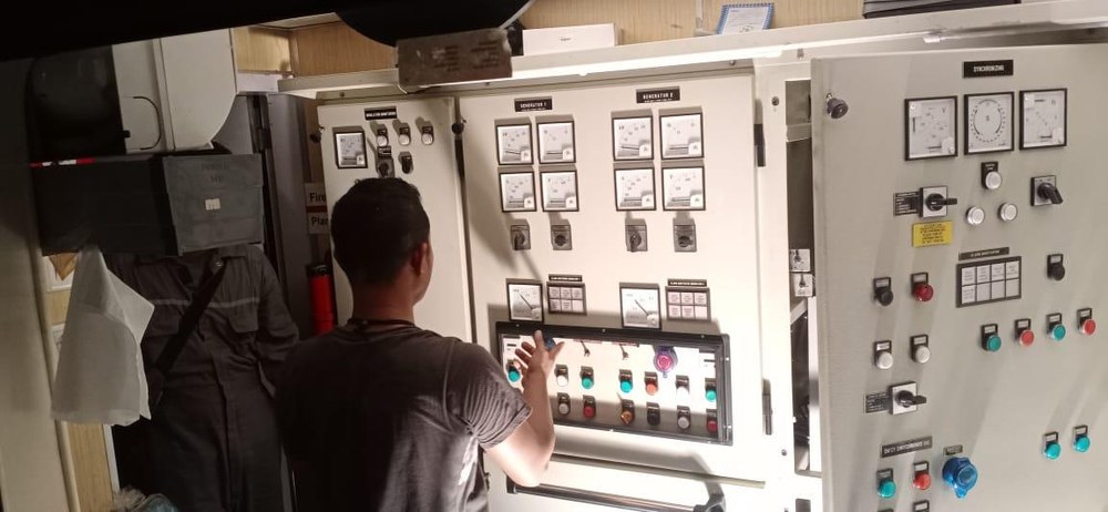 Pengecekan Short Circuit MSB dan Setting Ulang AE, Auto Sinkron & Auto Load Sharing
